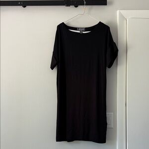Black Short Sleeve Dress